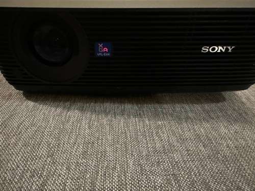 Sony VPL-EX4 XGA (1024 x 768) LCD Multimedia Projector