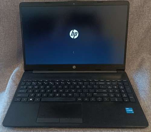 HP 15-dw3xxx, 11th Gen i3-1115G4@3GHz, 8GB RAM, 256GB m.2 NVMe SSD, 15.6` HD Display, Windows 11 Pro