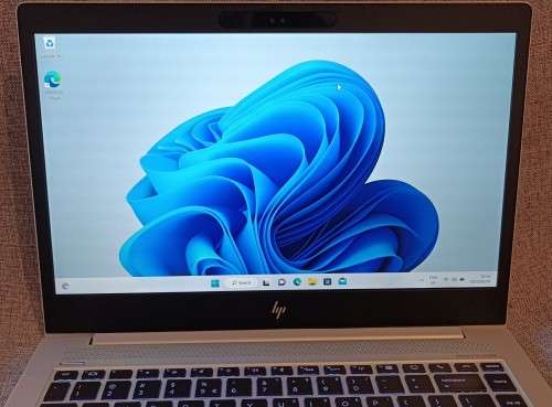 HP EliteBook Folio 1040G4, UHD 3480x2160 Display, Intel i7-7500U@2.7GHz, 16GB RAM, 512GB NVMe SSD,