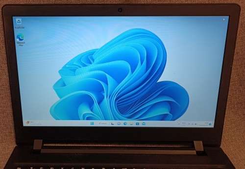 Lenovo IdeaPad 110-15ISK, Intel i3-6100U@2.3GHz, 8GB RAM, 500GB HDD, 15.6` HD Display, Win11