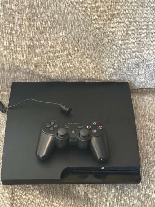 PLAYSTATION 3 SONY 320GB WITH 28 GAMES