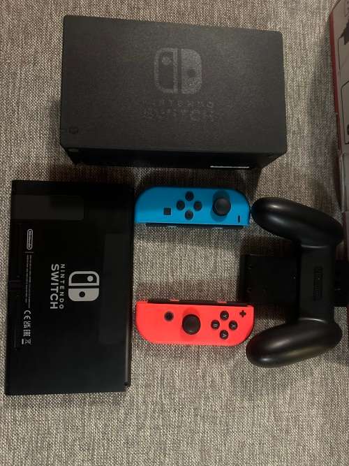 Nintendo Switch Console - Neon Blue/Neon Red Mint Condition