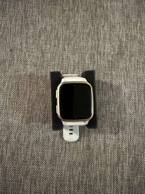 Garmin Venu Sq 2 - Cream Gold Bezel with White Case and Silicone Band Mint As New