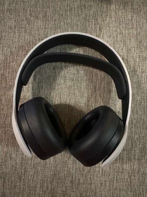 PlayStation PS5 Pulse 3D Wireless Headset  - Glacier White Pleae Read