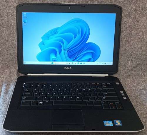 Dell Latitude E5420, Intel i5-2520M@2.5GHz. 8GB RAM, 250GB HDD, 14` HD Display, Win11