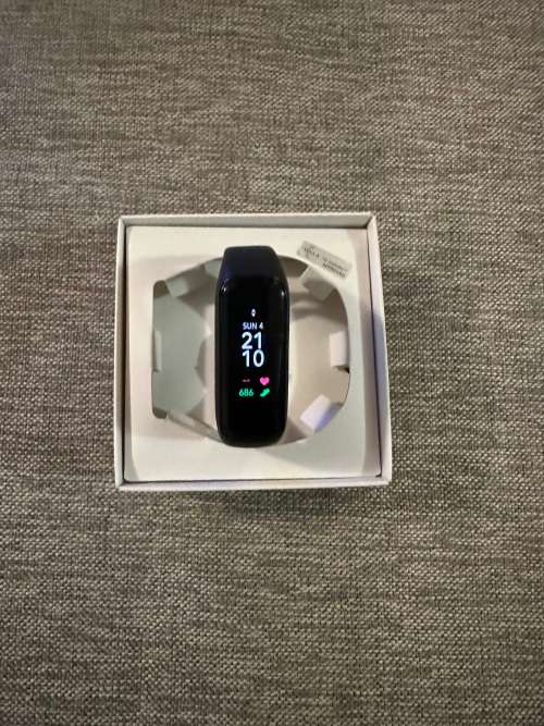 SAMSUNG FIT 2 SMART WATCH MINT