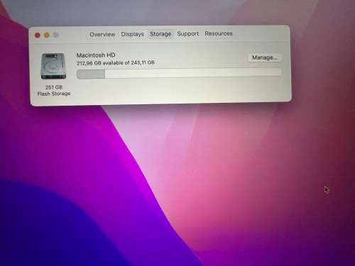 MACBOOK AIR 13 INCH M1 CHIP 8GB RAM 256GB SSD MINT AS NEW LOW CYCLE COUNT