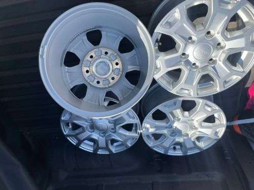 4 X FORD RANGER 20 INCH MAG WHEELS