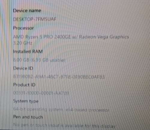 Lenovo ThinkCentre M715Q, AMD Ryzen 5 Pro 2400GE with Radeon Graphics, 256GB NVMe SSD, 8GB RAM