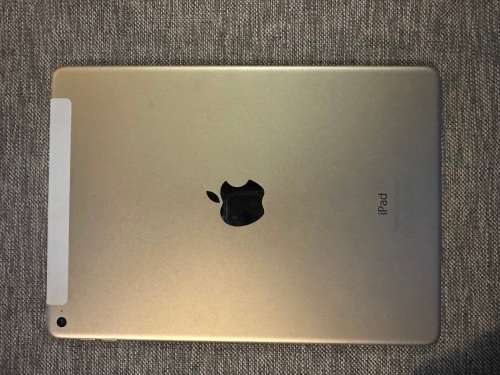 IPAD AIR 2 WIFI & 4G 64GB  A1567 MINT CONDITION