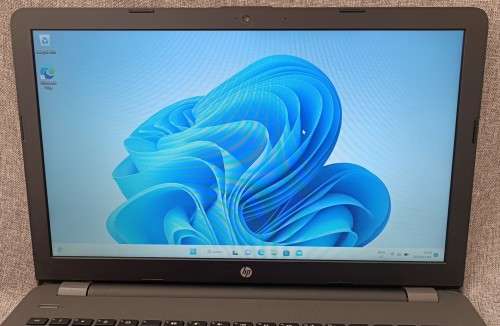 HP 255G6, AMD A6-9220 Radeon R4@2.5GHz, 16GB RAM, 256GB SSD, DVD-RW, 15` HD Display, Win11