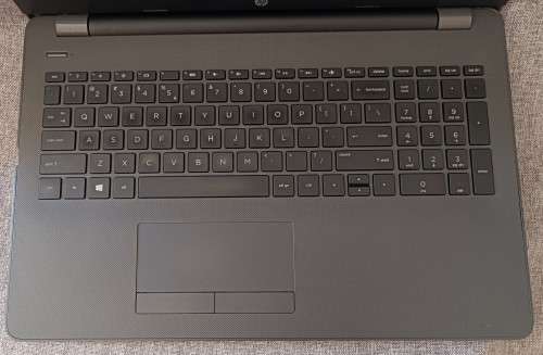 HP 255G6, AMD A6-9220 Radeon R4@2.5GHz, 16GB RAM, 256GB SSD, DVD-RW, 15` HD Display, Win11