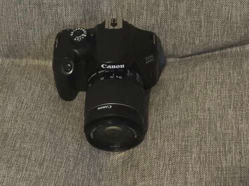 Canon EOS 400d With  18-55MM Lens