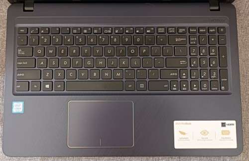 Asus Vivobook 15 X540UAR, 8th Gen i5-8250@1.6GHz, 8GB RAM, 120GB SSD, 15` HD Display, Win 11