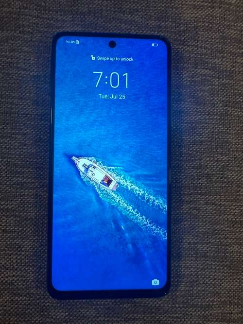 HUAWEI P SMART 2021 4GB RAM 128 GB MEMORY SINGLE SIM MINT CONDITION