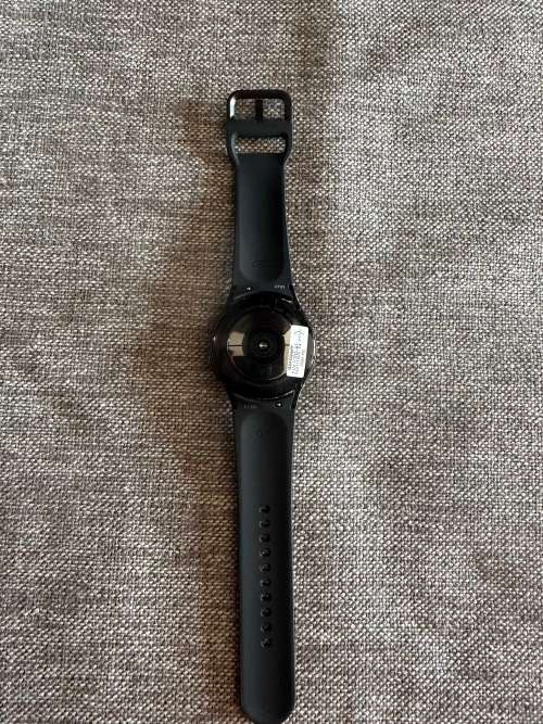 SAMSUNG GALAXY WATCH 4 40MM RM-R860 GPS BLUETOOTH WIFI GPS MINT CONDITION