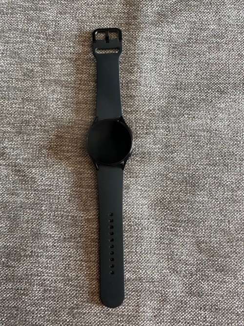 SAMSUNG GALAXY WATCH 4 40MM RM-R860 GPS BLUETOOTH WIFI GPS MINT CONDITION