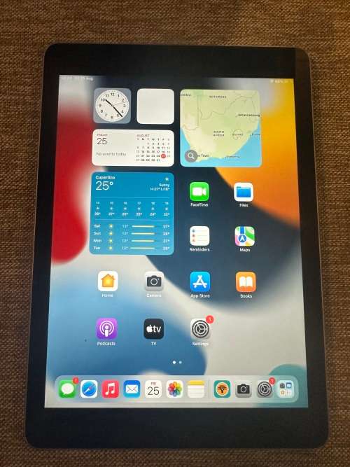 IPAD AIR 5TH GEN  A1822 32GB WIFI MINT