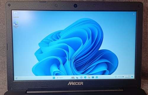 Mecer SF40IL6, 10th Gen Intel i3-1005G1@1.2GHz, 8GB RAM, 256GB SSD, 14` HD Display, Windows 11