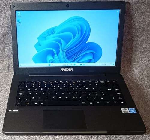Mecer SF40IL6, 10th Gen Intel i3-1005G1@1.2GHz, 8GB RAM, 256GB SSD, 14` HD Display, Windows 11