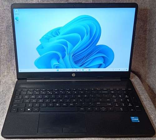 HP 15-dw3030ni, 11th Gen Intel i3-1125G4@2GHz, 8GB RAM, 240GB SSD, 15` FHD Display, Windows 11