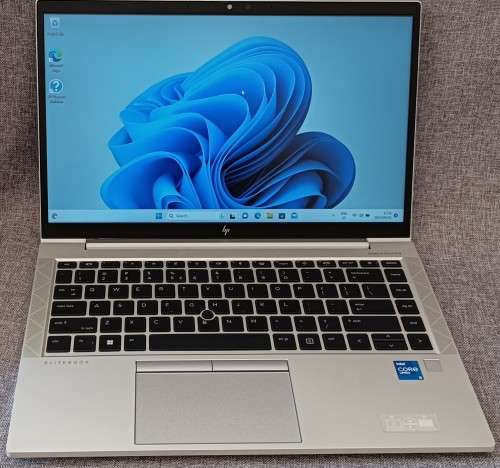 EliteBook 840 G8, 11th Gen i5 16GB RAM, 256GB NVMe SSD, 14` FHD Display Still with Hp Warranty