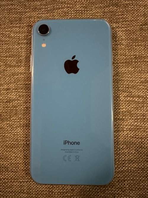 i PHONE XR 64GB MINT CONDITION AS NEW 86% BATT HEALTH