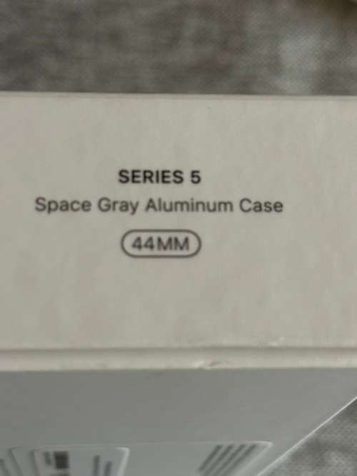 APPLE WATCH SERIES 5 44MM GPS MODEL A2093