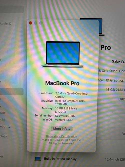 MacBook Pro `Core i7` 16GB Ram 256gb ssd 15` Touch bar /Mid-2017 Low Cycle count.