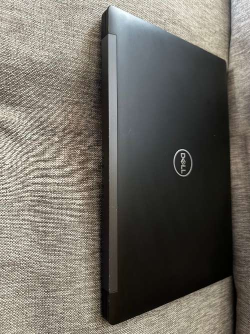 **BARGAIN BUY**DELL LATITUDE 7490 TOUCHSCREEN 8th GEN i5, 16GB RAM, 520GB SSD, FHD-GRAB IT@R4999!