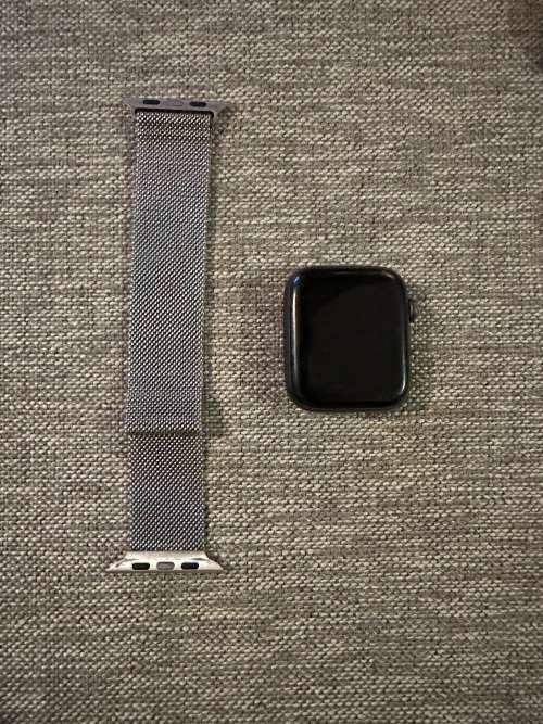 APPLE WATCH SERIES 5 44MM GPS