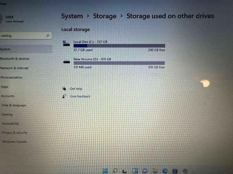 DELL INSPIRON 3593 CORE 17 10THGEN 16GB RAM 256GB SSD 1TB HDD