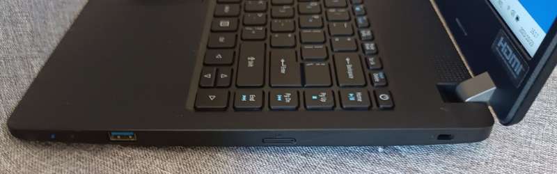 Acer TravelMate P214-52, 10th Gen i7-10510U@1.8GHz, 16GB RAM, 256GB NVMe SSD, 14` FHD Display LTE
