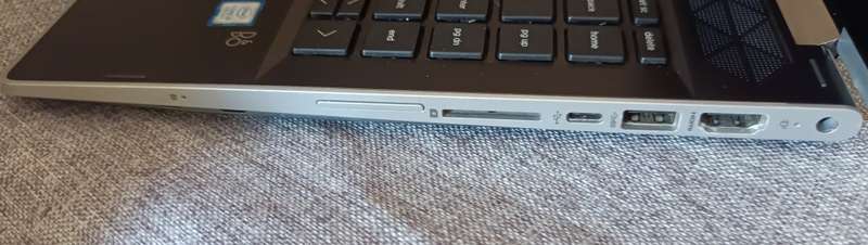 HP Pavillion x360 Convertible 14-cd0xxx, TouchScreen, Intel 8th Gen i5-8250U, 16Gb RAM, 256GB m.2