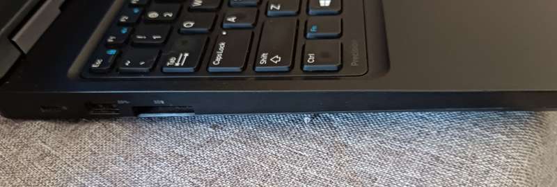 Dell Precision 3520, Nvidia Quadro M620 GPU, Intel i7-7700HQ@2.8GHz, 16GB RAM, 256GB m.2 SSD