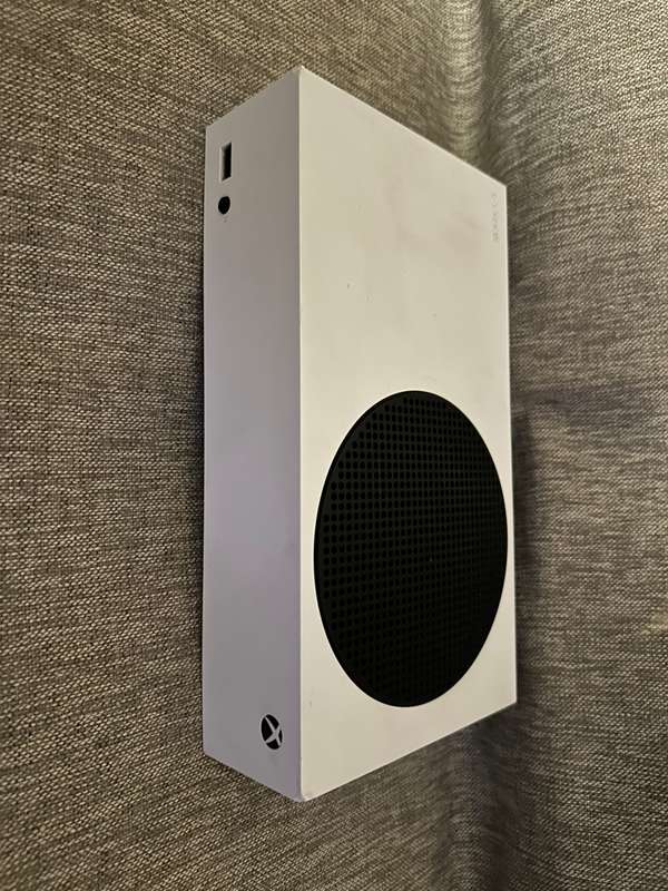 X BOX ONE SERIES S DIGITAL  512GB SSD
