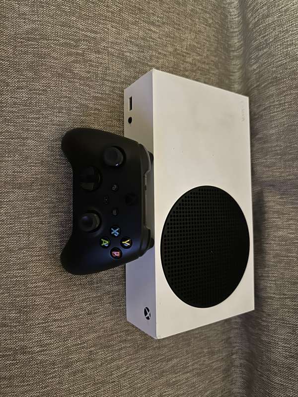 X BOX ONE SERIES S DIGITAL  512GB SSD