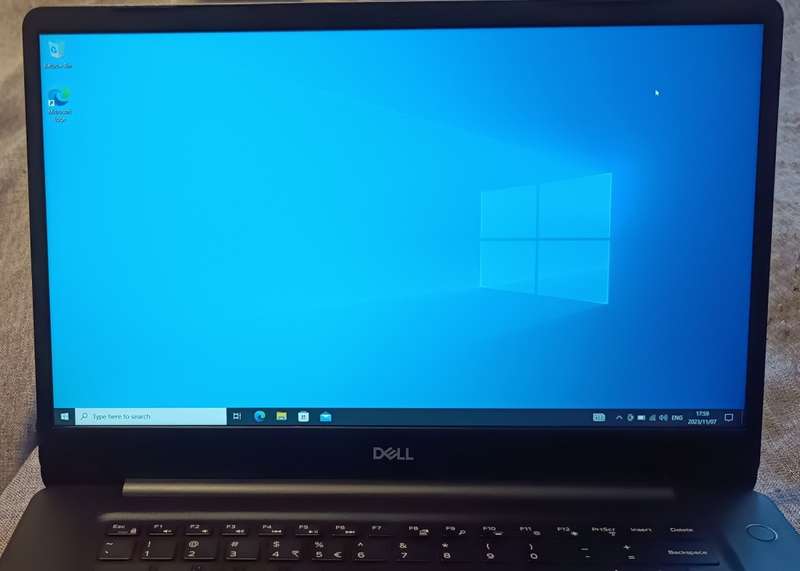 Dell Vostro 5581, 8th Gen Intel i5-8265U@1.6GHz,8GB RAM, 1 TB HDD, 15.6` FHD Display, Widows 10 Pro