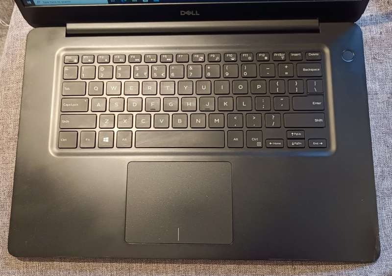 Dell Vostro 5581, 8th Gen Intel i5-8265U@1.6GHz,8GB RAM, 1 TB HDD, 15.6` FHD Display, Widows 10 Pro