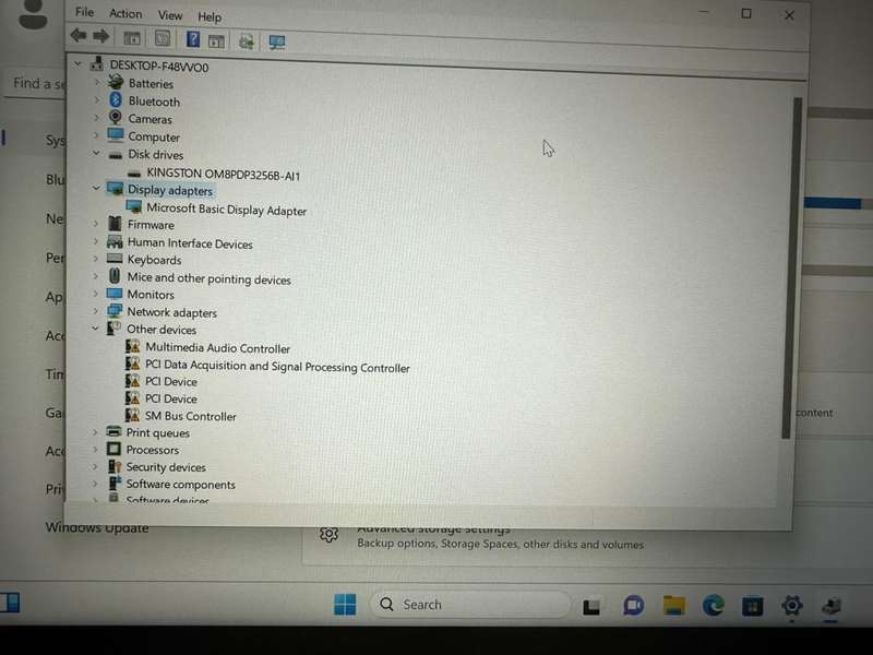 MSI Modern 14 Core i3 8GB 256 GB 14` FHD Laptop Mint Condition