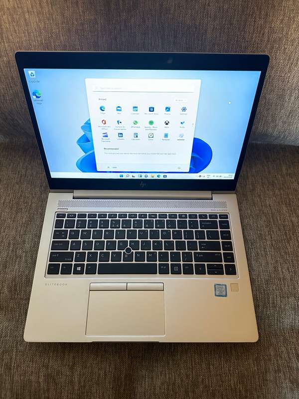 HP EliteBook 840 G5  8th Gen i7-8550U@1.9GHz, 8GB RAM, 256GB SSD,UHD GRAPHICS 620 FHD Display LTE