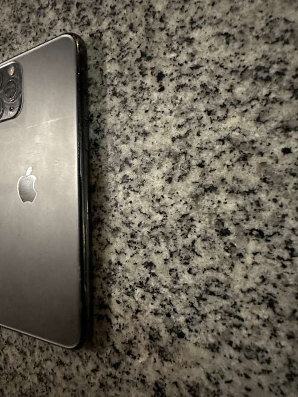 I PHONE 11 PRO  256 GB 75% BATTERY HEALTH PHYSICAL DUAL SIM  PLIZ READ