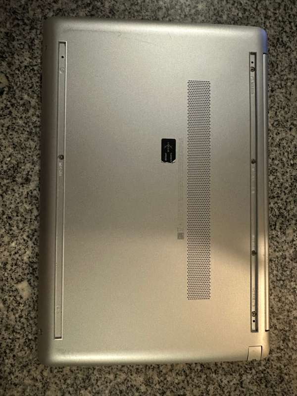 HP 15-dw3xxx 11th Gen Core i7-1165G7@2.8GHz, 16GB RAM, 256GB M2 SSD, 1TB HDD