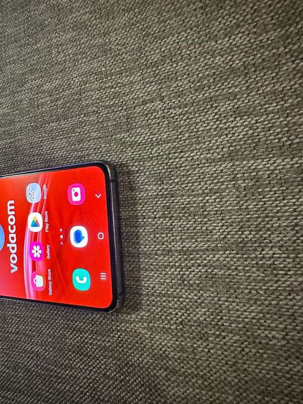 SAMSUNG S21 5G 8GB RAM 256GB DUAL SIM