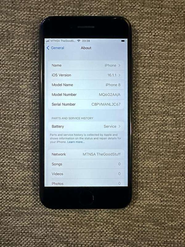 I PHONE SE 2020  64GB 75% BATT HEALTH PLEASE READ