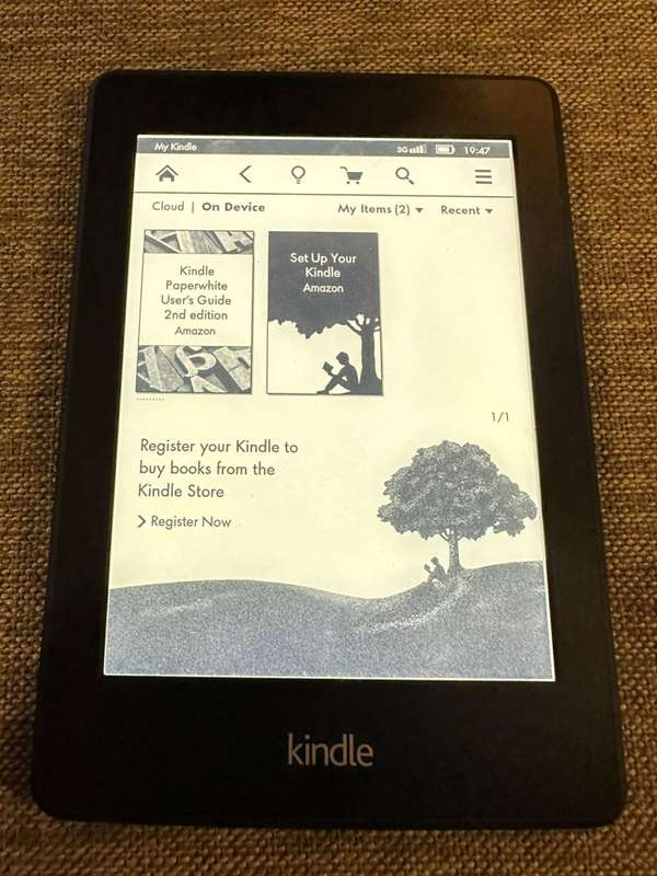 Amazon Kindle Paperwhite 6th Gen 6-Inch 2GB Wi-Fi & 3GDP75SDI