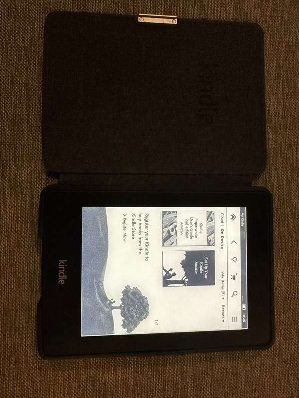 Amazon Kindle Paperwhite 6th Gen 6-Inch 2GB Wi-Fi & 3GDP75SDI