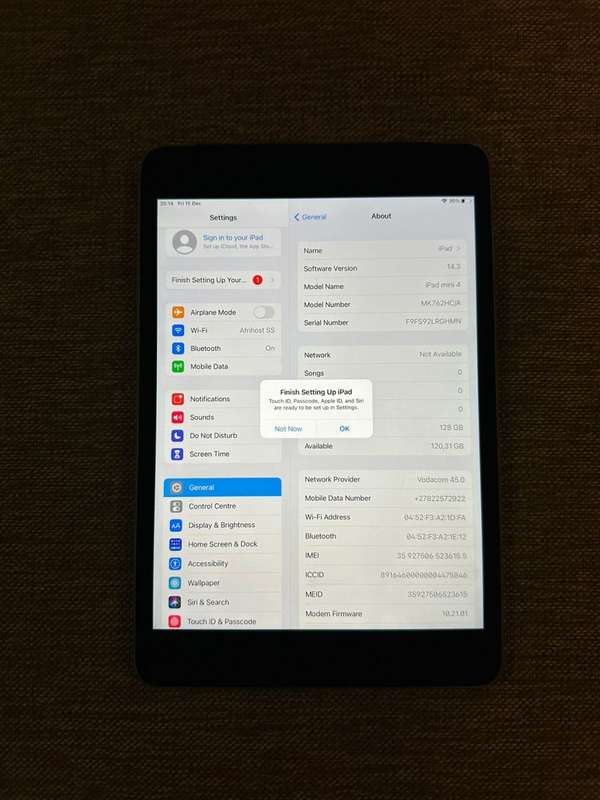IPAD MINI 4  MODEL A1550 WIFI AND 4G 128GB