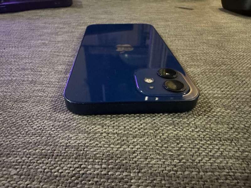 I PHONE 12 BLUE 256GB 79% BATTERY HEALTH