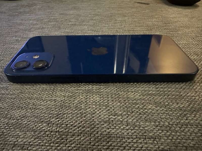I PHONE 12 BLUE 256GB 79% BATTERY HEALTH